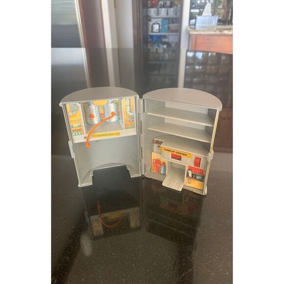 Vintage Micro Machines Oil Can - Picture 2 of 7